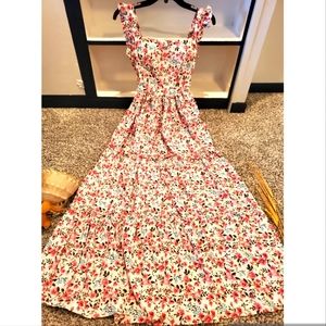 MAXI DRESS/BACK TIE/ BACK LESS